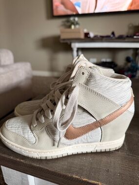 Women Nike Dunk Sky Hi High Wedge Wedges Beige Gold Sneakers Shoes